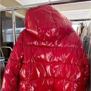 DKNY Ski Jacket.  Size XL.  Never worn